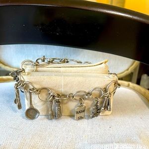 Do you love to cook or know a special chef? Here is a charm bracelet for you.